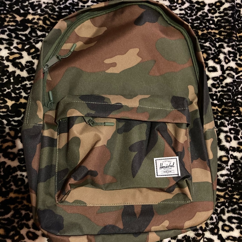Herschel Army camo backpack